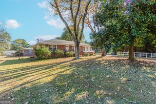 2496 Lenora Church Road, Snellville, GA 30078