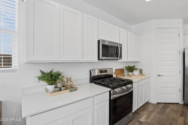 8346 E PETRA Avenue, Mesa, AZ 85212