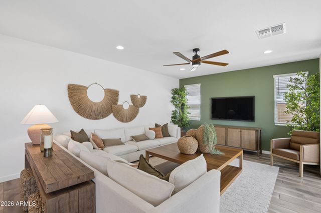 8346 E PETRA Avenue, Mesa, AZ 85212