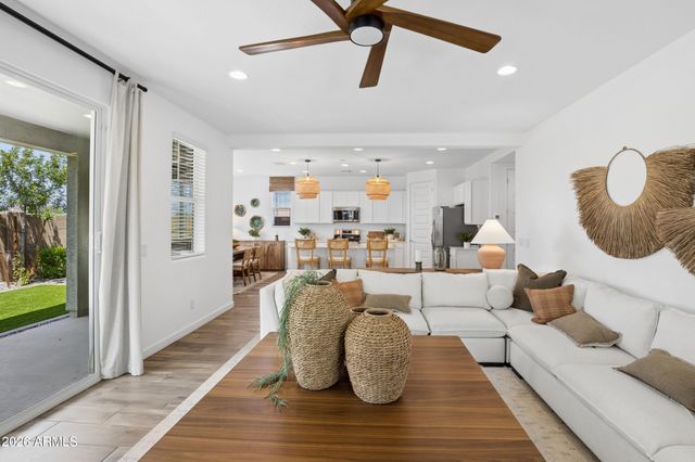 8346 E PETRA Avenue, Mesa, AZ 85212