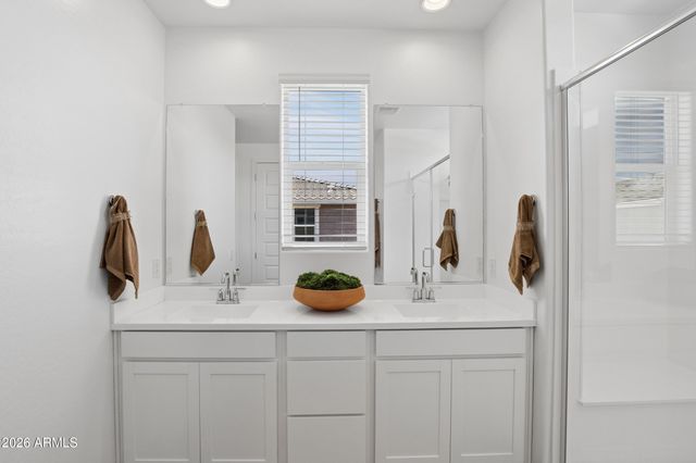 8346 E PETRA Avenue, Mesa, AZ 85212