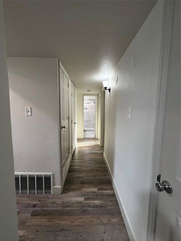 2505 Clearwood Drive, Arlington, TX 76014