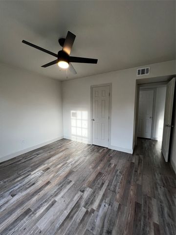 2505 Clearwood Drive, Arlington, TX 76014