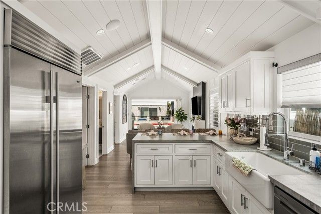 306 Alvarado Place, Newport Beach, CA 92661