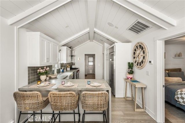 306 Alvarado Place, Newport Beach, CA 92661