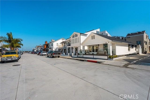 306 Alvarado Place, Newport Beach, CA 92661