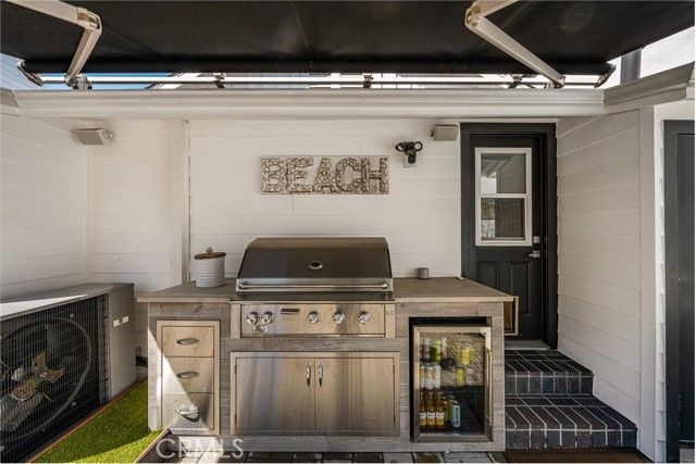 306 Alvarado Place, Newport Beach, CA 92661