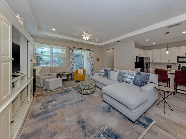 2030 MESIC HAMMOCK WAY, Venice, FL 34292