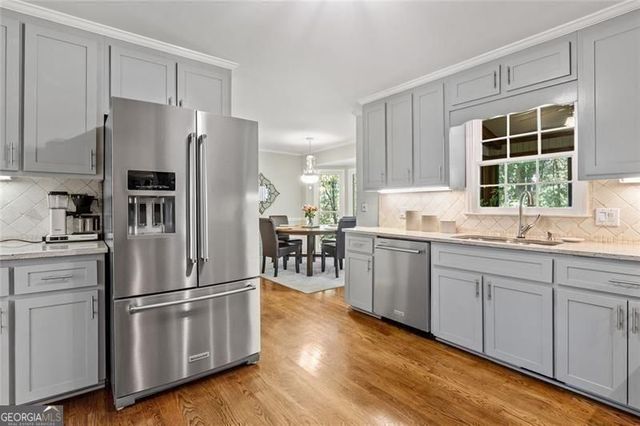 1820 Branch Valley Drive, Roswell, GA 30076