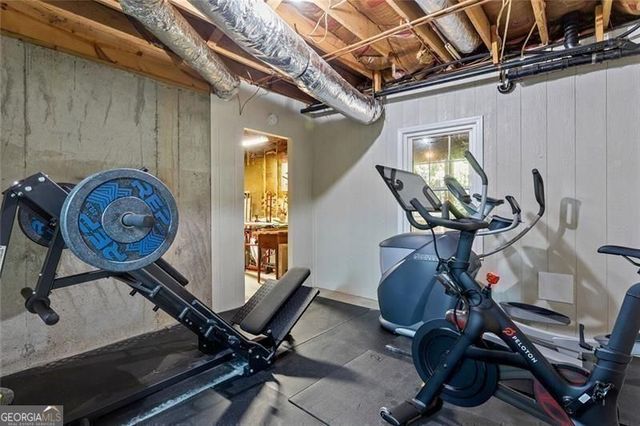 1820 Branch Valley Drive, Roswell, GA 30076