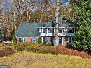 1820 Branch Valley Drive, Roswell, GA 30076