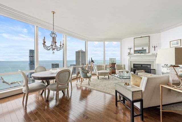 401 N wabash Avenue 74F, Chicago, IL 60611