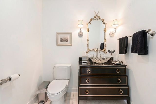 401 N wabash Avenue 74F, Chicago, IL 60611