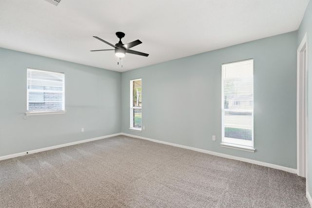 1015 Towering Oaks Drive, Jacksonville, AR 72076