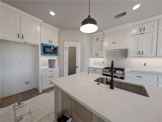 4916 Farmhouse Street, Springdale, AR 72762