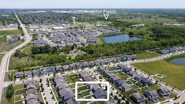 1024 Sunflower Street, South Elgin, IL 60177
