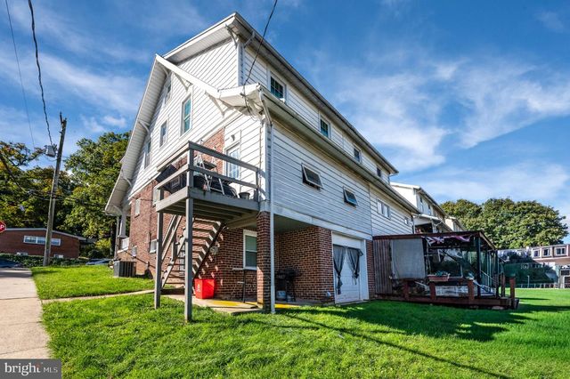 2337 FAIRVIEW AVE, Reading, PA 19606
