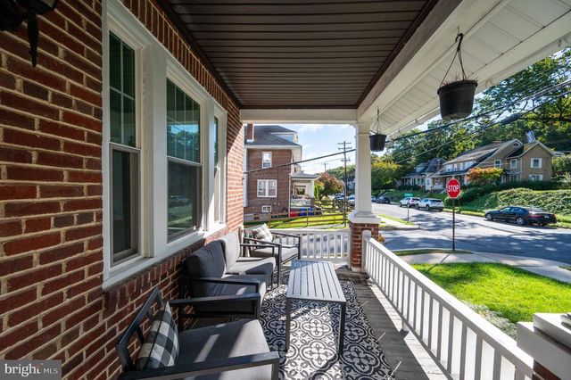2337 FAIRVIEW AVE, Reading, PA 19606