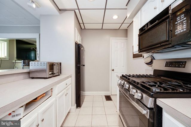 2337 FAIRVIEW AVE, Reading, PA 19606