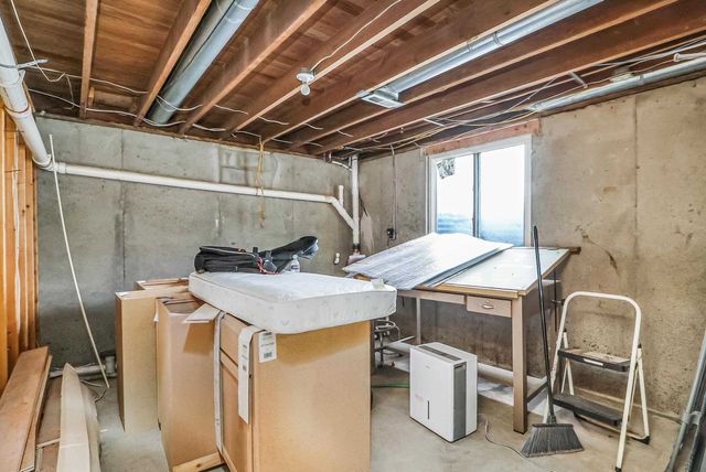 1925 K 18 Hwy, Bennington, KS 67422