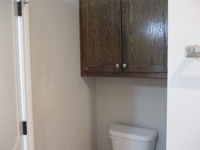 207 Mill Street, Emory, TX 75440