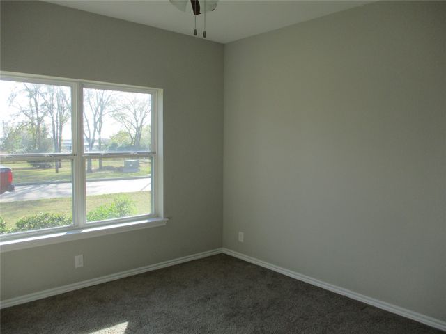 207 Mill Street, Emory, TX 75440