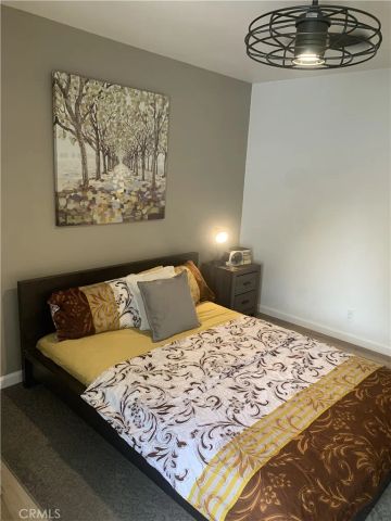 41 Fallingstar 28, Irvine, CA 92614