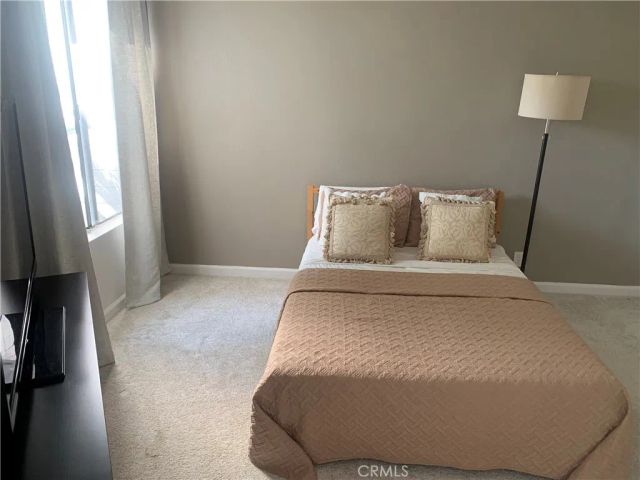 41 Fallingstar 28, Irvine, CA 92614