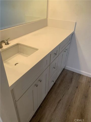 41 Fallingstar 28, Irvine, CA 92614