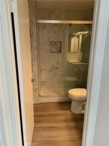 41 Fallingstar 28, Irvine, CA 92614