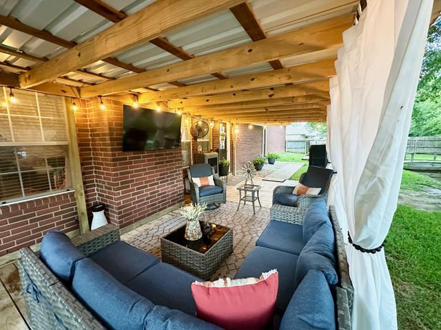 1308 Hagan Street, Crockett, TX 75835