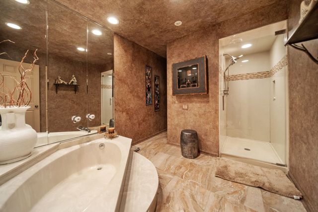 3810 Mission Hills Road 401, Northbrook, IL 60062