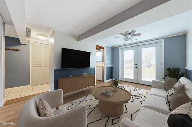 4083 Regal Avenue, Brunswick, OH 44212