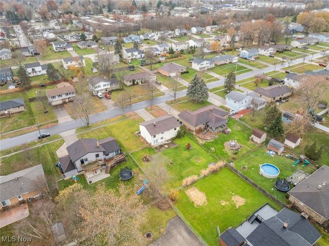 4083 Regal Avenue, Brunswick, OH 44212