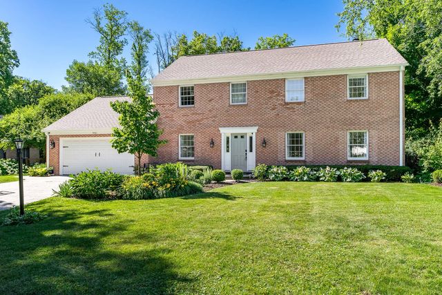 5461 Blackthorn Drive, Rockford, IL 61107