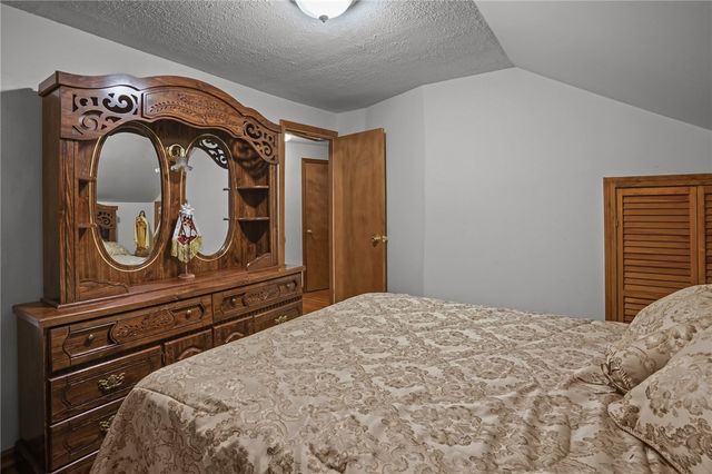 172 Ivy Street, East Providence, RI 02914