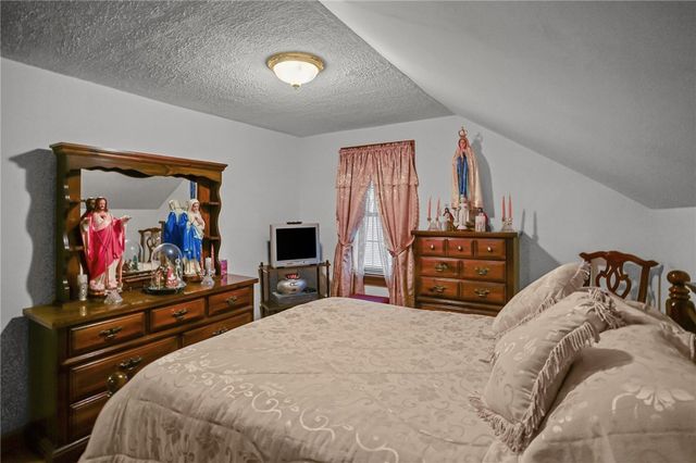 172 Ivy Street, East Providence, RI 02914