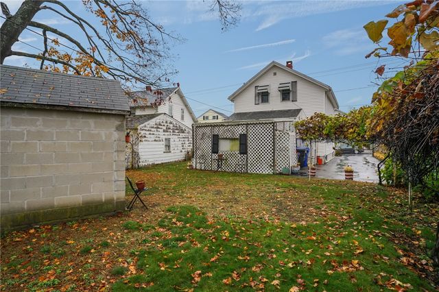 172 Ivy Street, East Providence, RI 02914