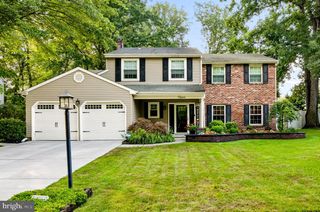 11 LONG BOW DR, Sewell, NJ 08080