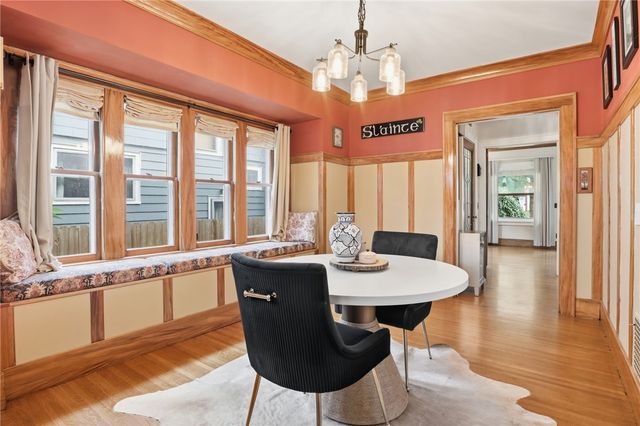 42 Laurelton Road, Rochester, NY 14609