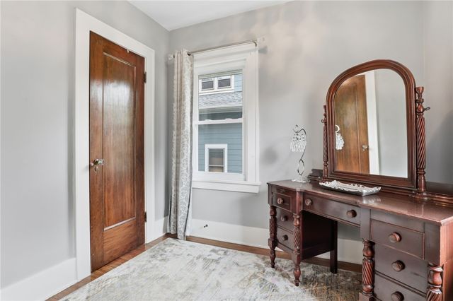 42 Laurelton Road, Rochester, NY 14609