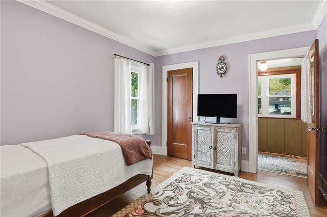 42 Laurelton Road, Rochester, NY 14609