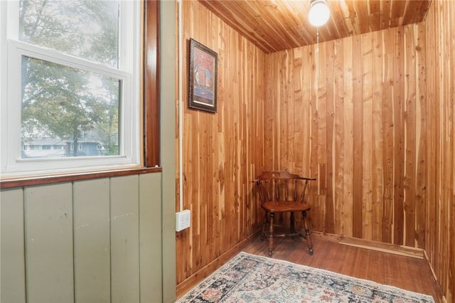 42 Laurelton Road, Rochester, NY 14609