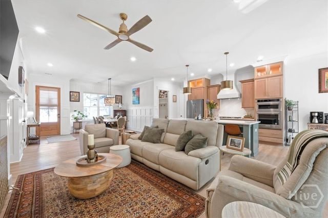 233 Cubbage Island Drive, Richmond Hill, GA 31324