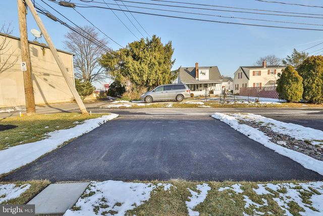 903 N GRAHAM ST, Allentown, PA 18109