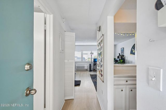 222 14TH Avenue 107D, Jacksonville Beach, FL 32250