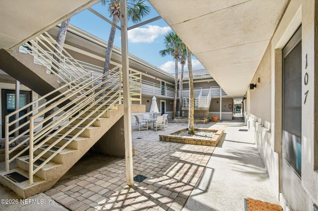 222 14TH Avenue 107D, Jacksonville Beach, FL 32250