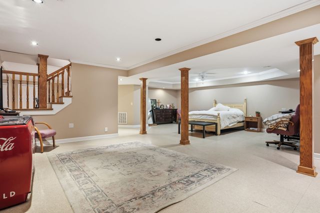 218 Spring Valley Rd, Hendersonville, TN 37075