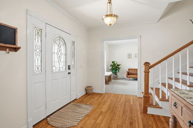 218 Spring Valley Rd, Hendersonville, TN 37075