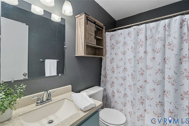 13805 Buck Rub Dr, Midlothian, VA 23112